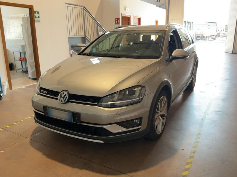 Volkswagen Golf VII 2.0 TDI 4Motion BlueMotion Tech 2015 – снимка 1