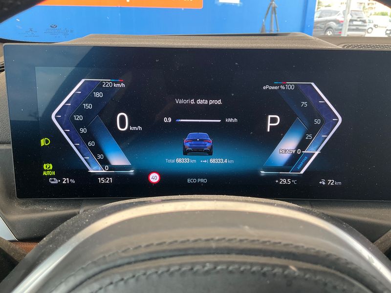 BMW i4 eDrive40 Gran Coupe M Sport — zdjęcie 13
