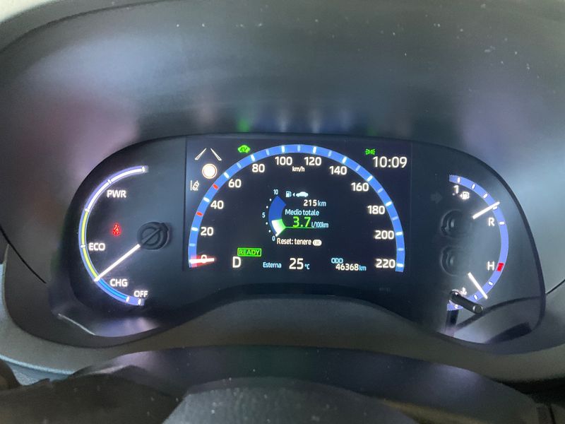 Toyota Yaris Cross 1.5 Hybrid 2WD Trend — zdjęcie 13