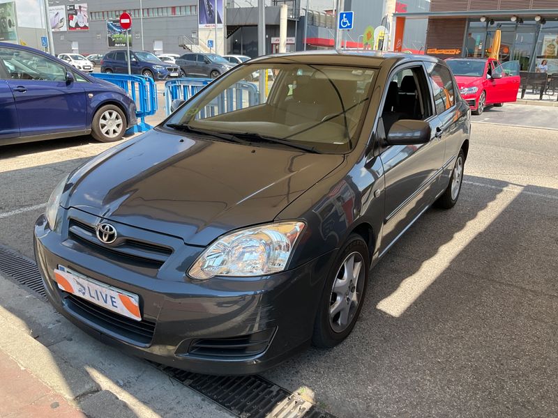 Toyota Corolla 2.0 D-4D D-Cat Luna