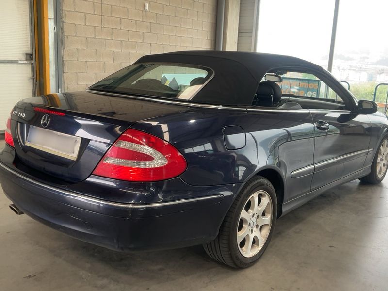 Mercedes-Benz CLK-Klasse CLK 240 Elegance — zdjęcie 6