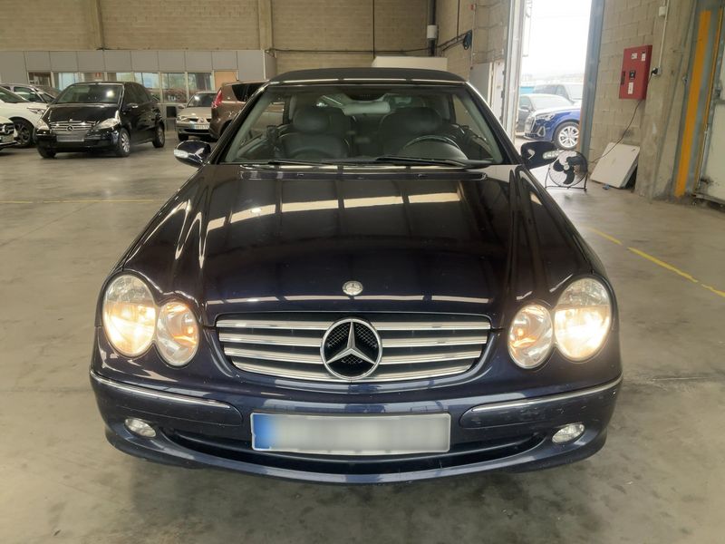 Mercedes-Benz CLK-Klasse CLK 240 Elegance — zdjęcie 9