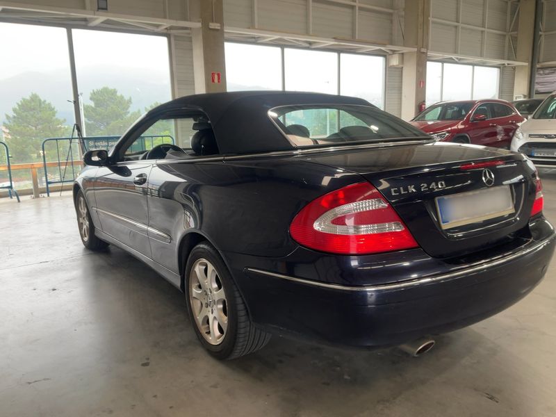 Mercedes-Benz CLK-Klasse CLK 240 Elegance — zdjęcie 3