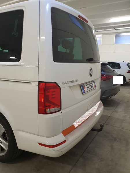 Volkswagen T6 Caravelle 2.0 TDI Comfortline FWD — zdjęcie 4