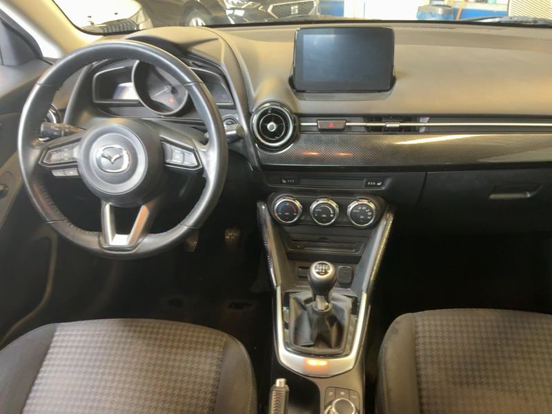 Mazda 2 1.5 Kizoku — zdjęcie 12