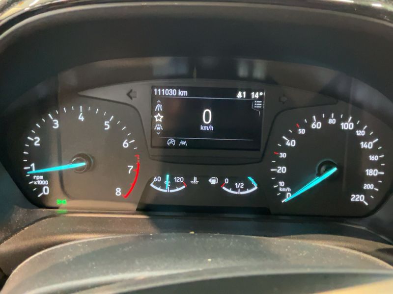 Ford Fiesta 1.0 EcoBoost Titanium 2018 – снимка 18