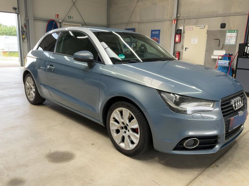 Audi A1 1.4 TFSI Ambition — zdjęcie 8