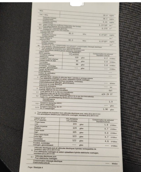 BMW 1er 116d Advantage 2022 – снимка 16