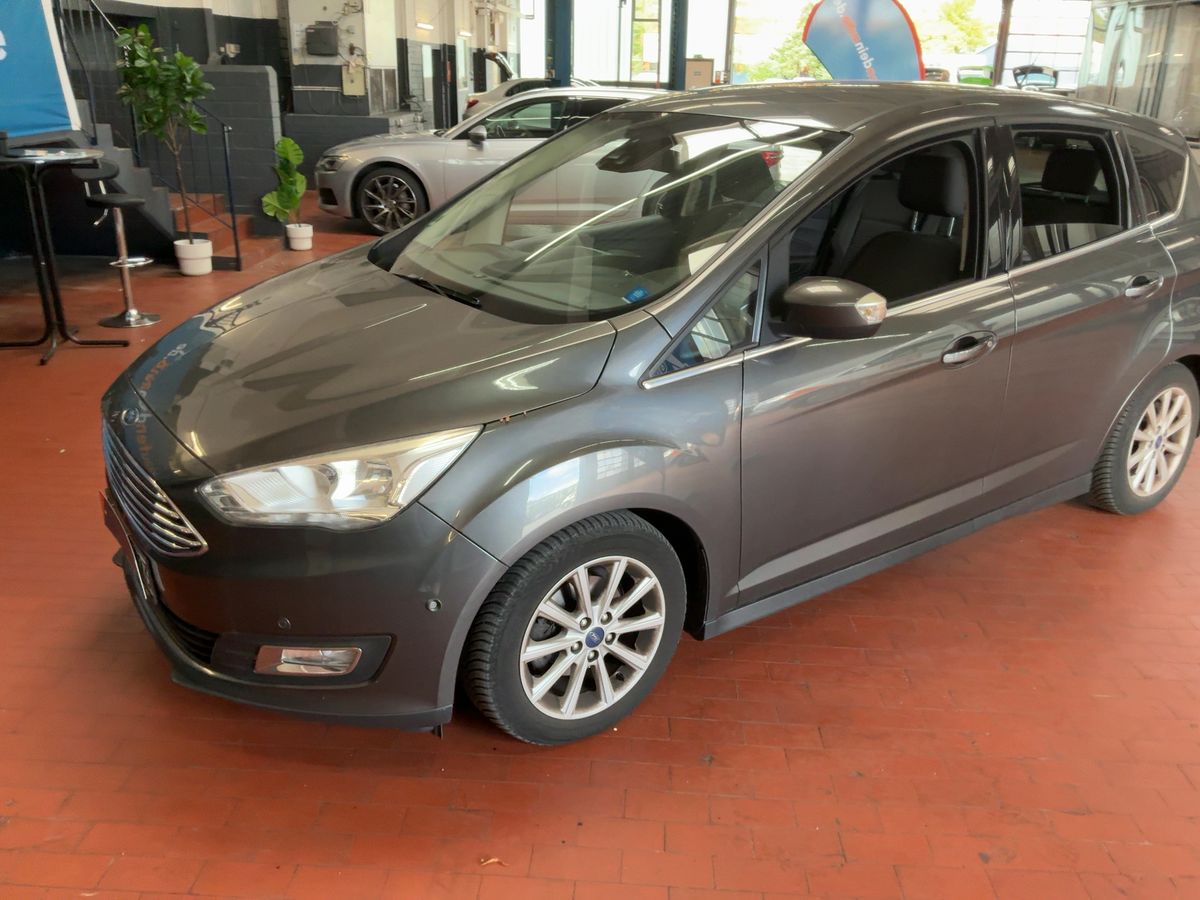 Ford C-Max 1.0 EcoBoost Titanium