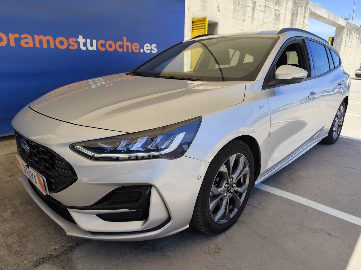 Ford Focus 2024 — photo 1