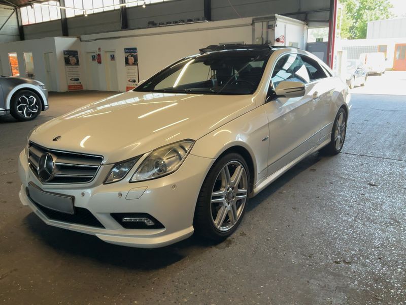 Mercedes-Benz E-Klasse E 350 CGI BlueEfficiency Avantgarde
