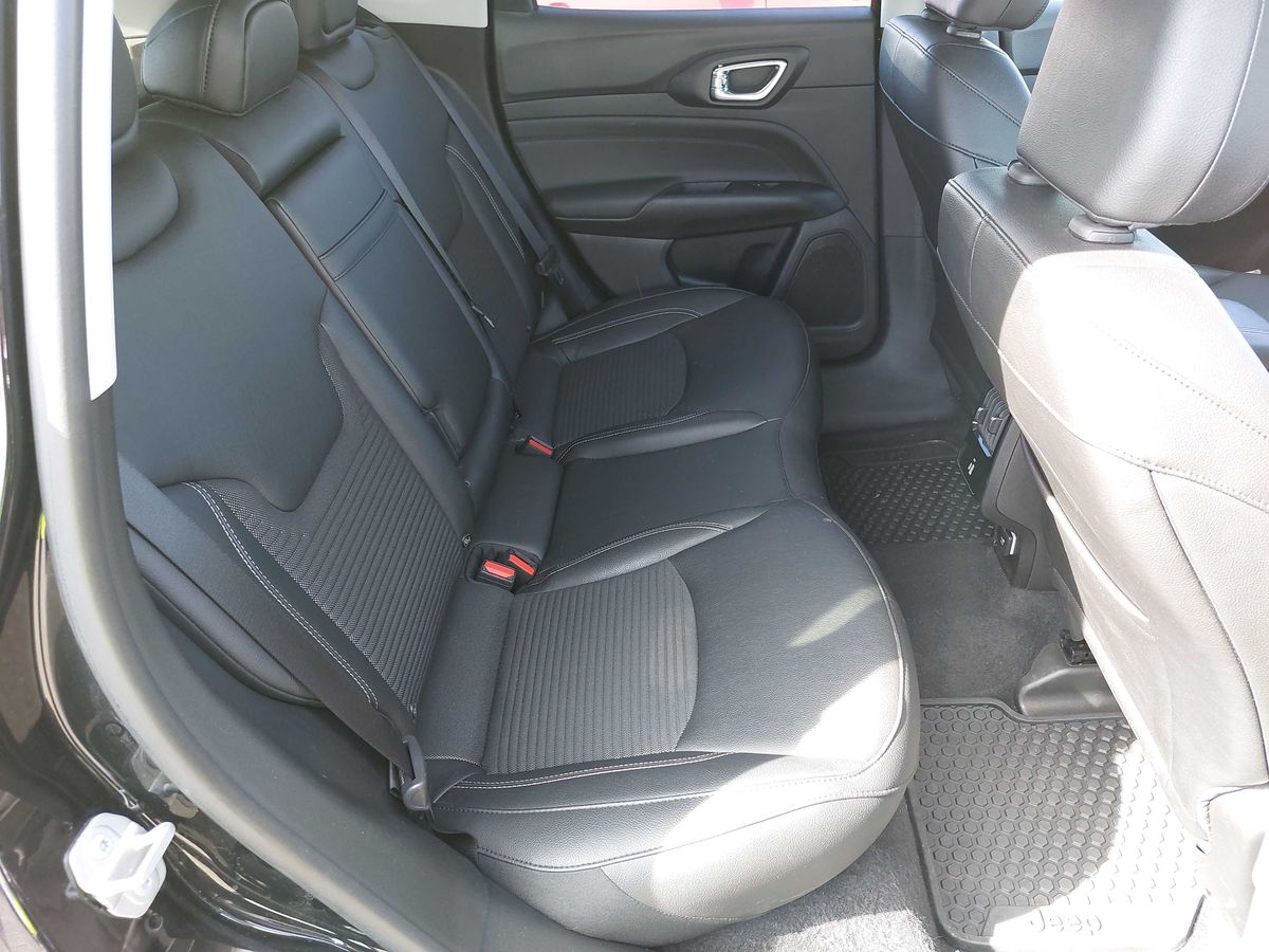 Jeep Compass 1.5 GSE T4 e-Hybrid Night Eagle FWD