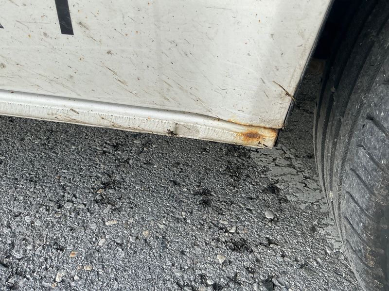 Volkswagen T5 Kombi 2.0 TDI 2012 – снимка 25