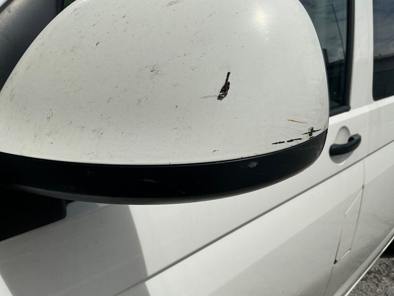 Volkswagen T5 Kombi 2.0 TDI 2012 – снимка 34