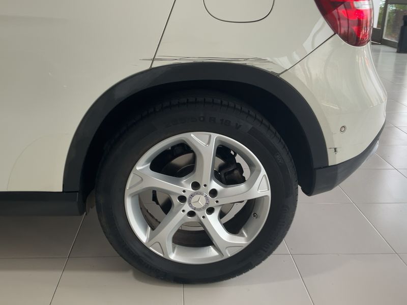 Mercedes-Benz GLA-Klasse GLA 220 d 4Matic Urban 2017 – снимка 5