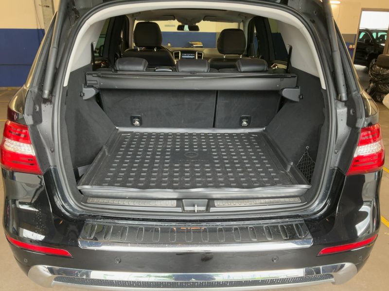 Mercedes-Benz M-Klasse ML 350 BlueEfficiency — zdjęcie 10