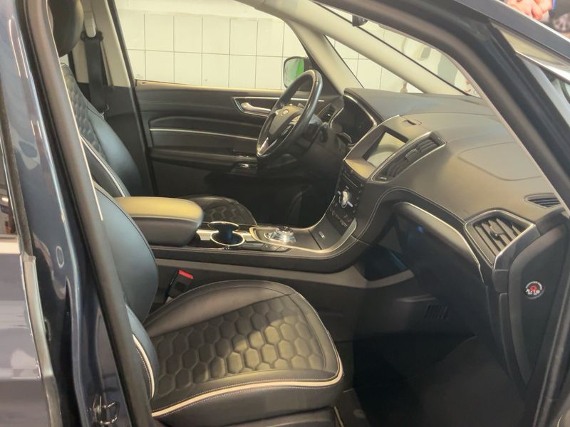 Ford S-Max 2.0 TDCi EcoBlue Vignale AWD — zdjęcie 11