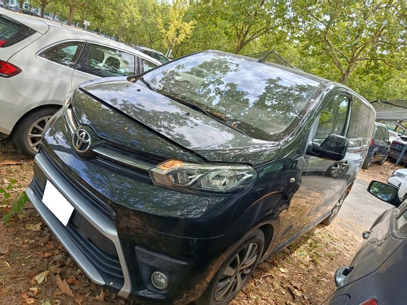 Toyota ProAce Verso 1.5 D-4D Compact Executive