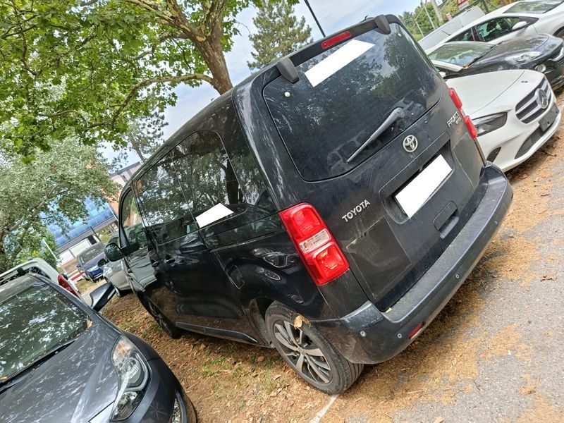 Toyota ProAce Verso 1.5 D-4D Compact Executive — zdjęcie 3