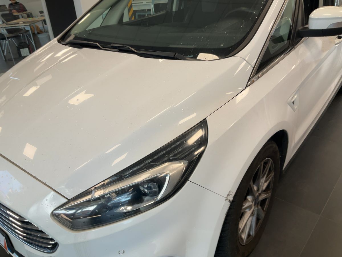 Ford S-Max 2.0 TDCi Titanium Business