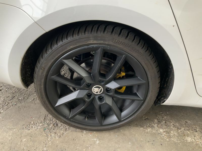 Skoda Octavia 2.0 TDI RS 2015 – снимка 9