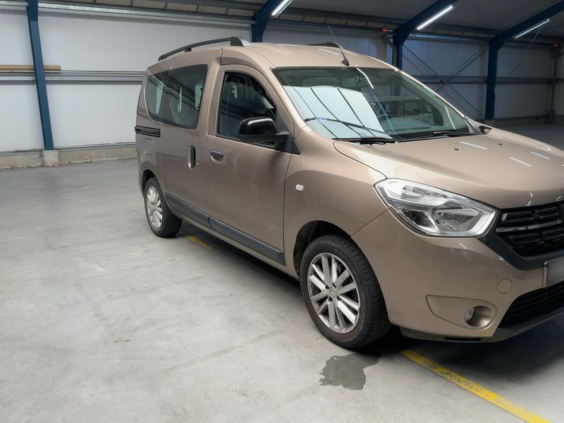 Dacia Dokker 1.3 TCe Comfort — zdjęcie 8
