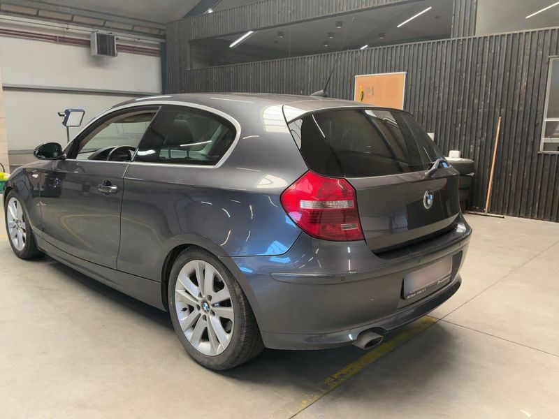 BMW 1er 120d 2008 – снимка 6