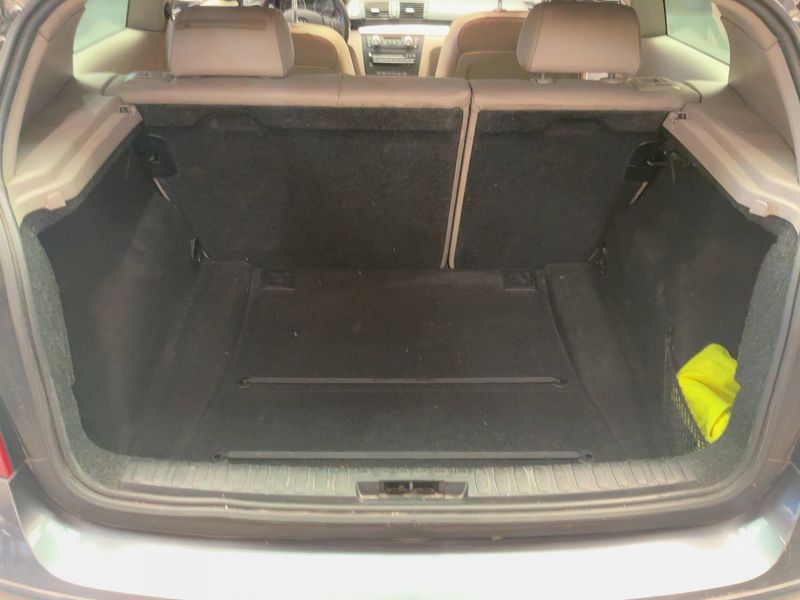 BMW 1er 120d 2008 – снимка 16