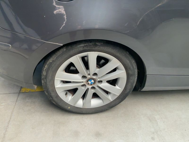 BMW 1er 120d 2008 – снимка 9