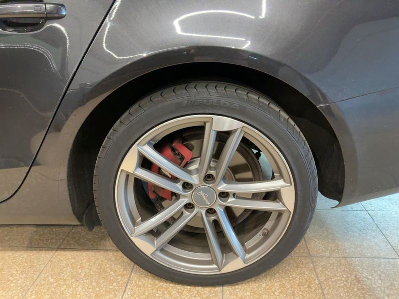 Audi A4 2.0 TDI Ambiente 2013 – снимка 5