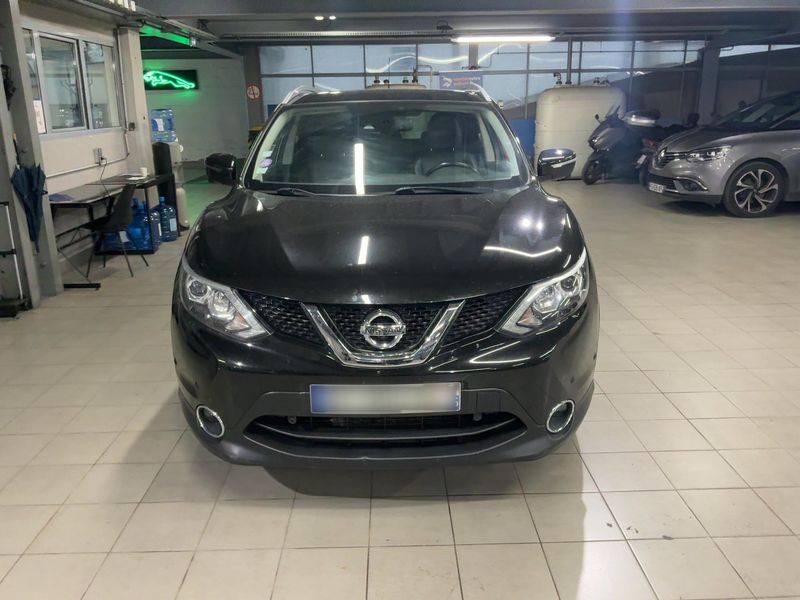 Nissan Qashqai 1.2 Tekna — zdjęcie 9