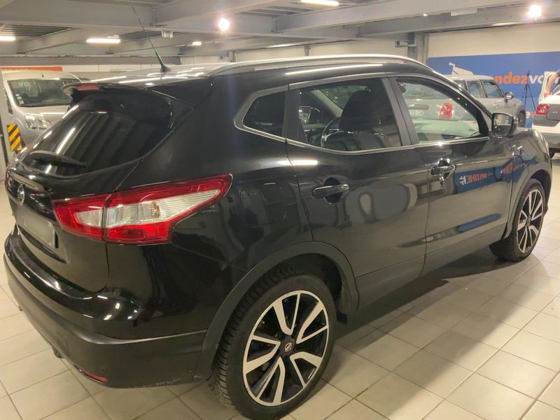 Nissan Qashqai 1.2 Tekna — zdjęcie 6