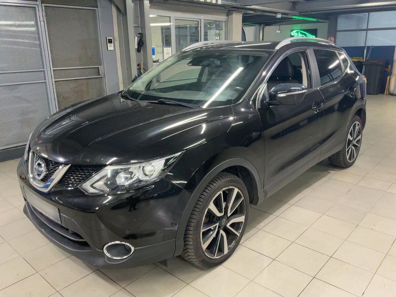 Nissan Qashqai 1.2 Tekna — zdjęcie 1