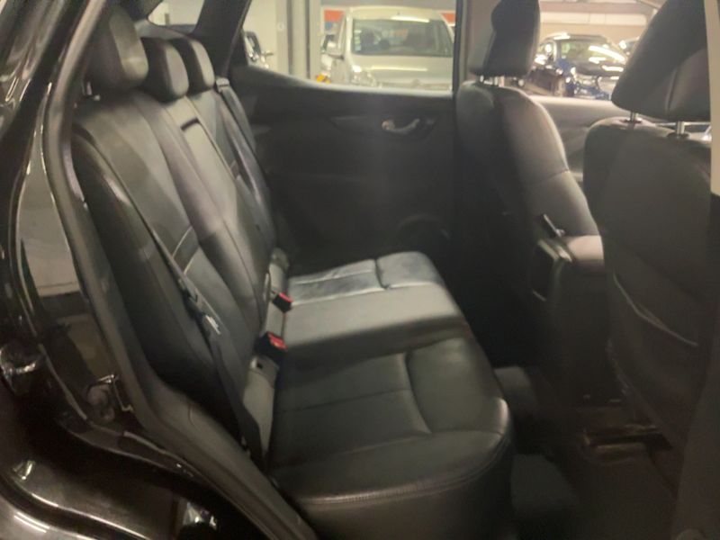 Nissan Qashqai 1.2 Tekna — zdjęcie 14