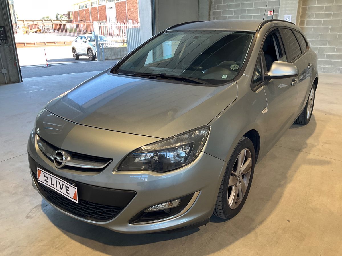 Opel Astra 2013
