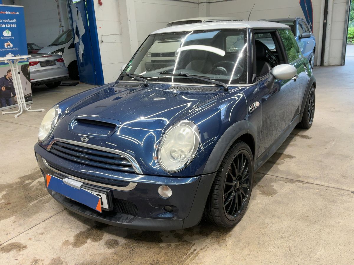 MINI Cooper S Checkmate