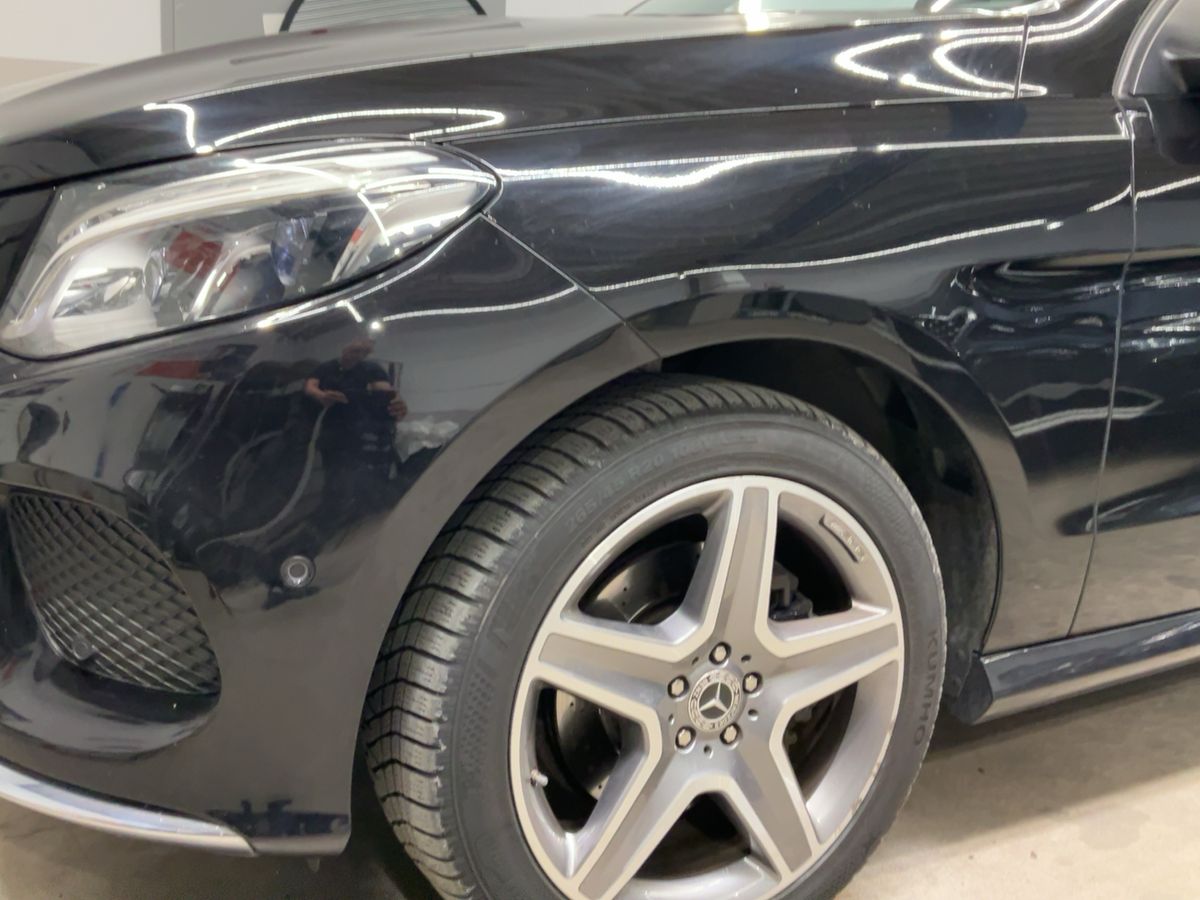 Mercedes-Benz GLE-Klasse GLE 350 d 4Matic AMG Line
