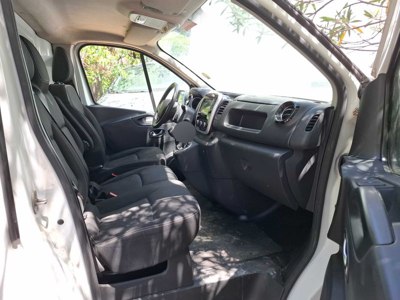 Renault Trafic 2.0 dCi L1H1 1000kg Confort — zdjęcie 10
