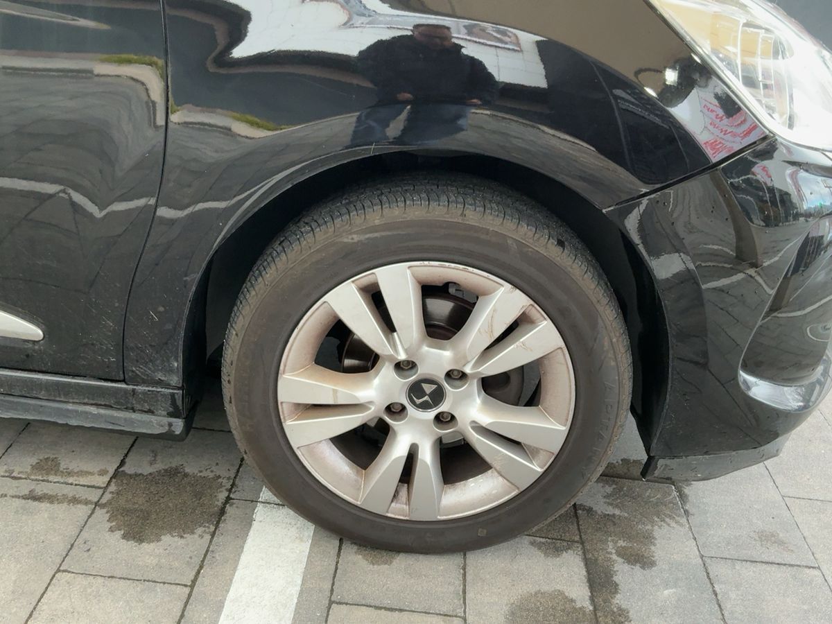 DS Automobiles 2018 — photo 12