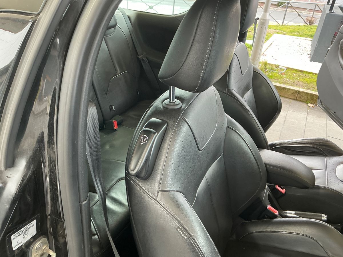 DS Automobiles 2018 — photo 36