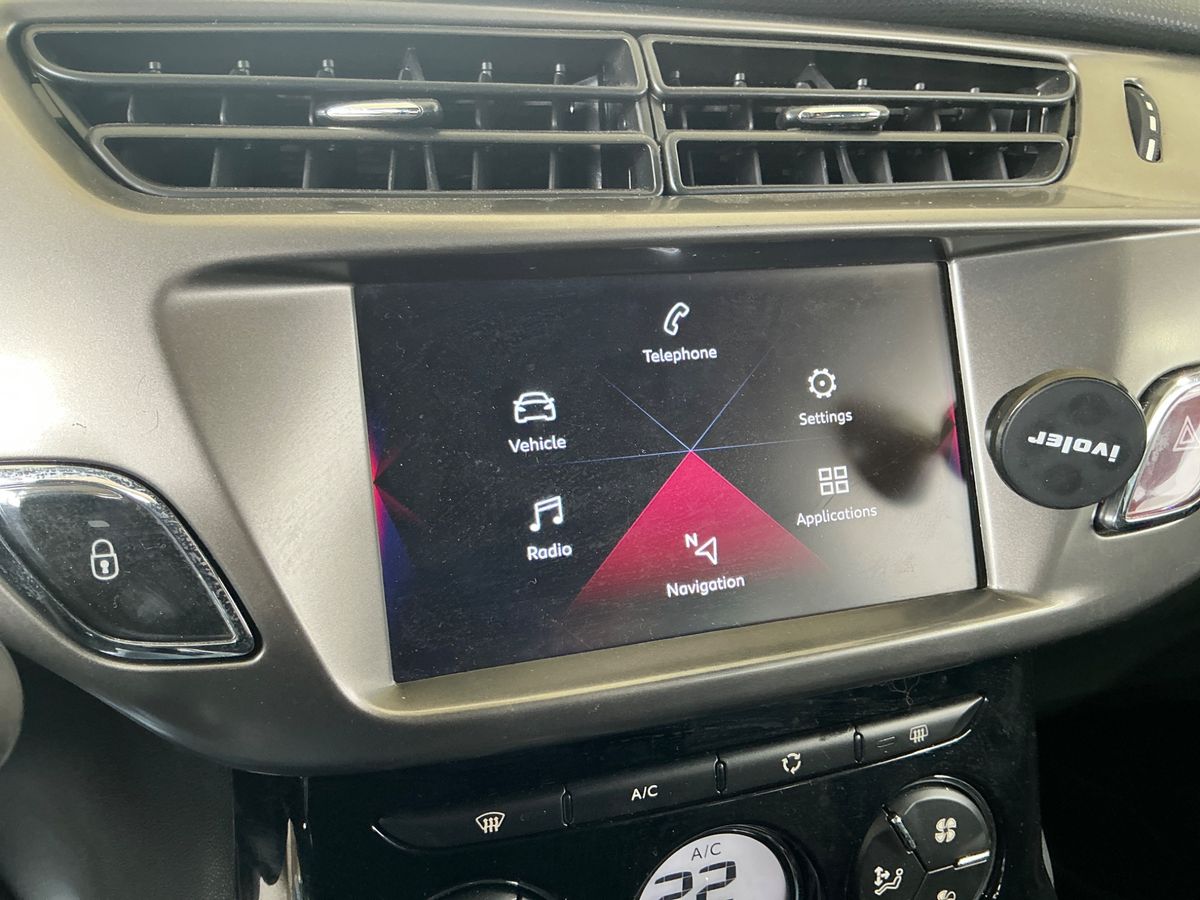 DS Automobiles 2018 — photo 34