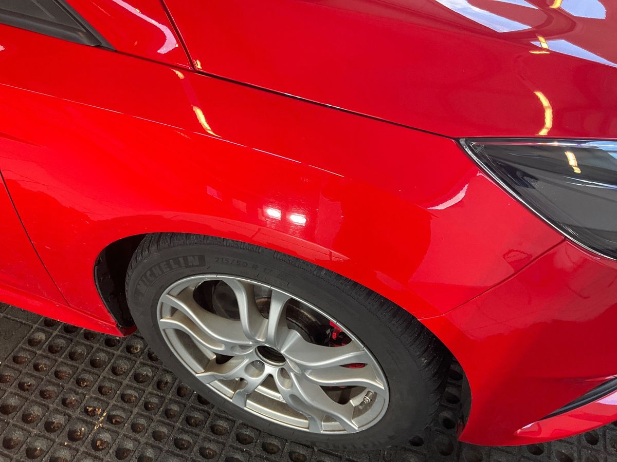 Ford Focus 2016 — photo 24