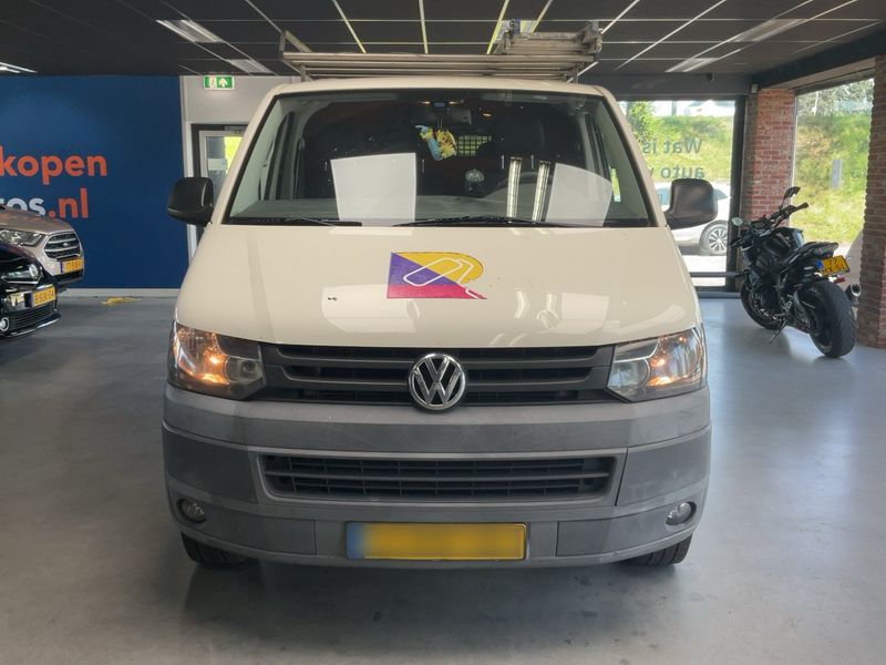 Volkswagen T5 Transporter 2.0 TDI Kasten — zdjęcie 9