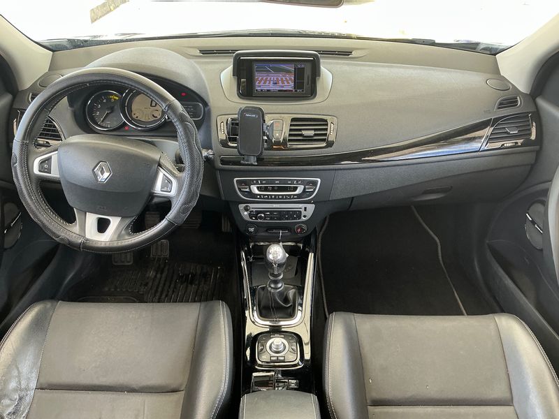 Renault Megane 1.5 dCi BOSE Edition — zdjęcie 12