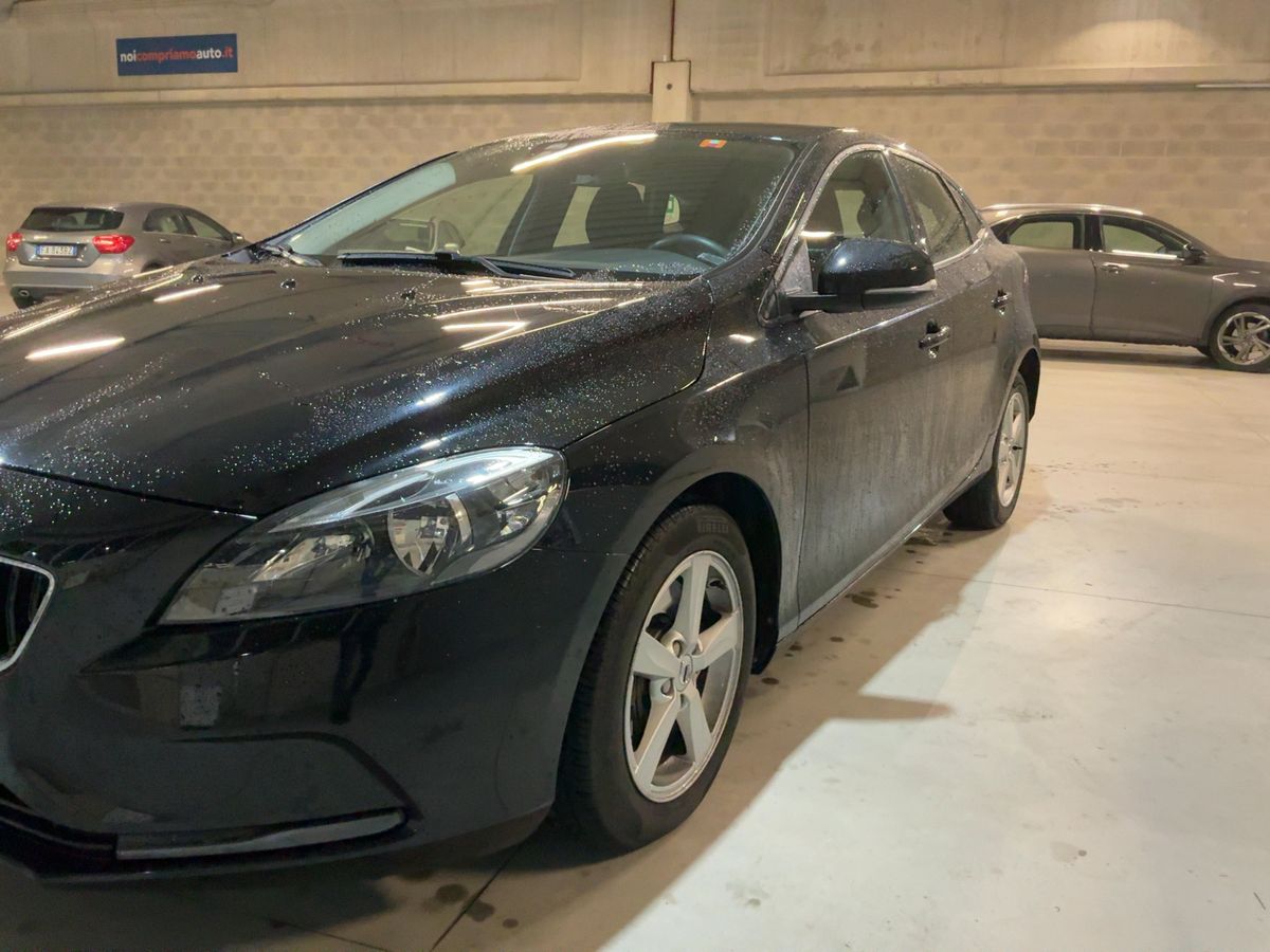 Volvo V40 2.0 D2