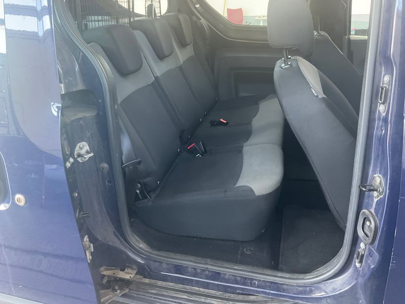 Dacia Dokker 1.6 SCe LPG Essential 2019 – снимка 30
