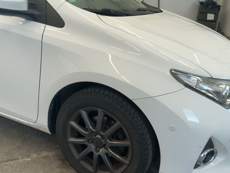 Toyota Auris 1.6 START Edition 2013 – снимка 12