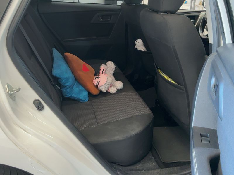 Toyota Auris 1.6 START Edition 2013 – снимка 20