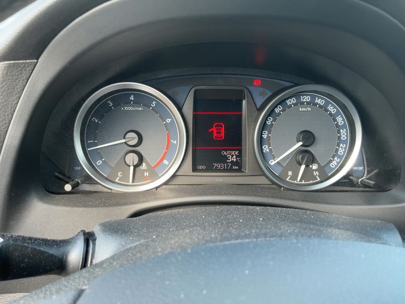 Toyota Auris 1.6 START Edition 2013 – снимка 19