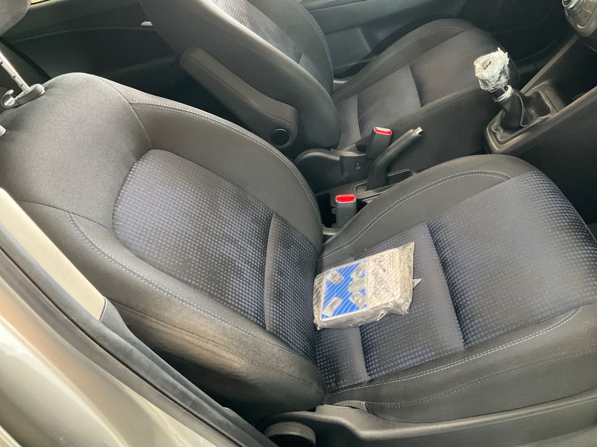 Hyundai ix20 2018 — photo 38